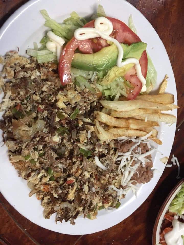 Tortas y hamburguesas El pufino image 8