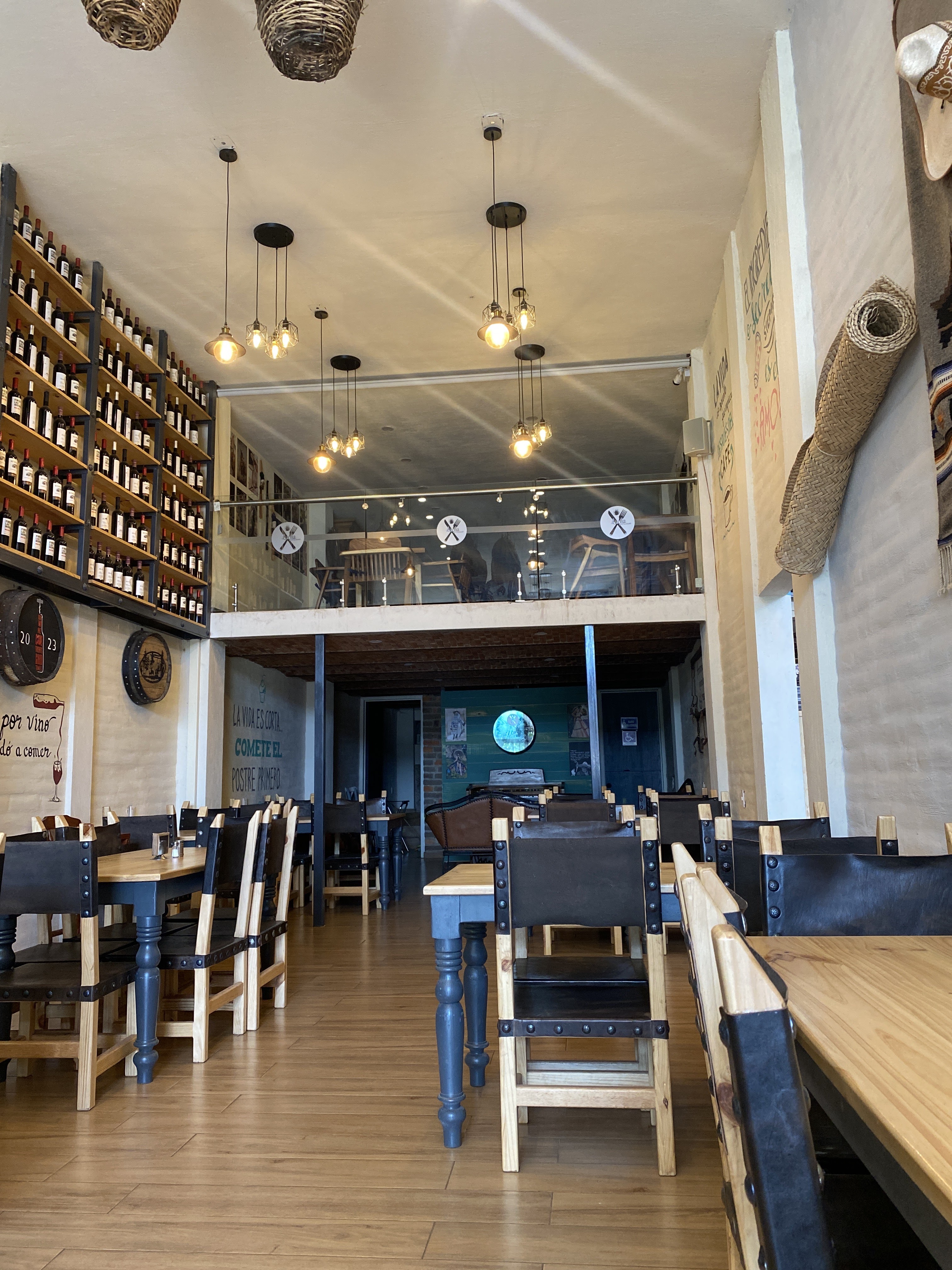 Lucila Restaurant image 3