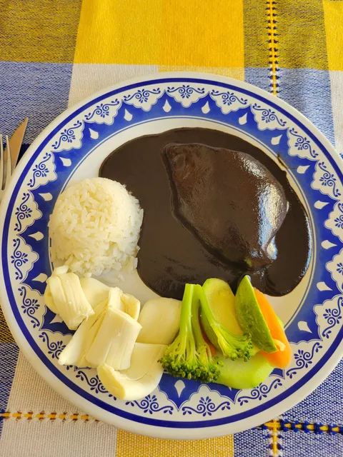 El Descanso image 4