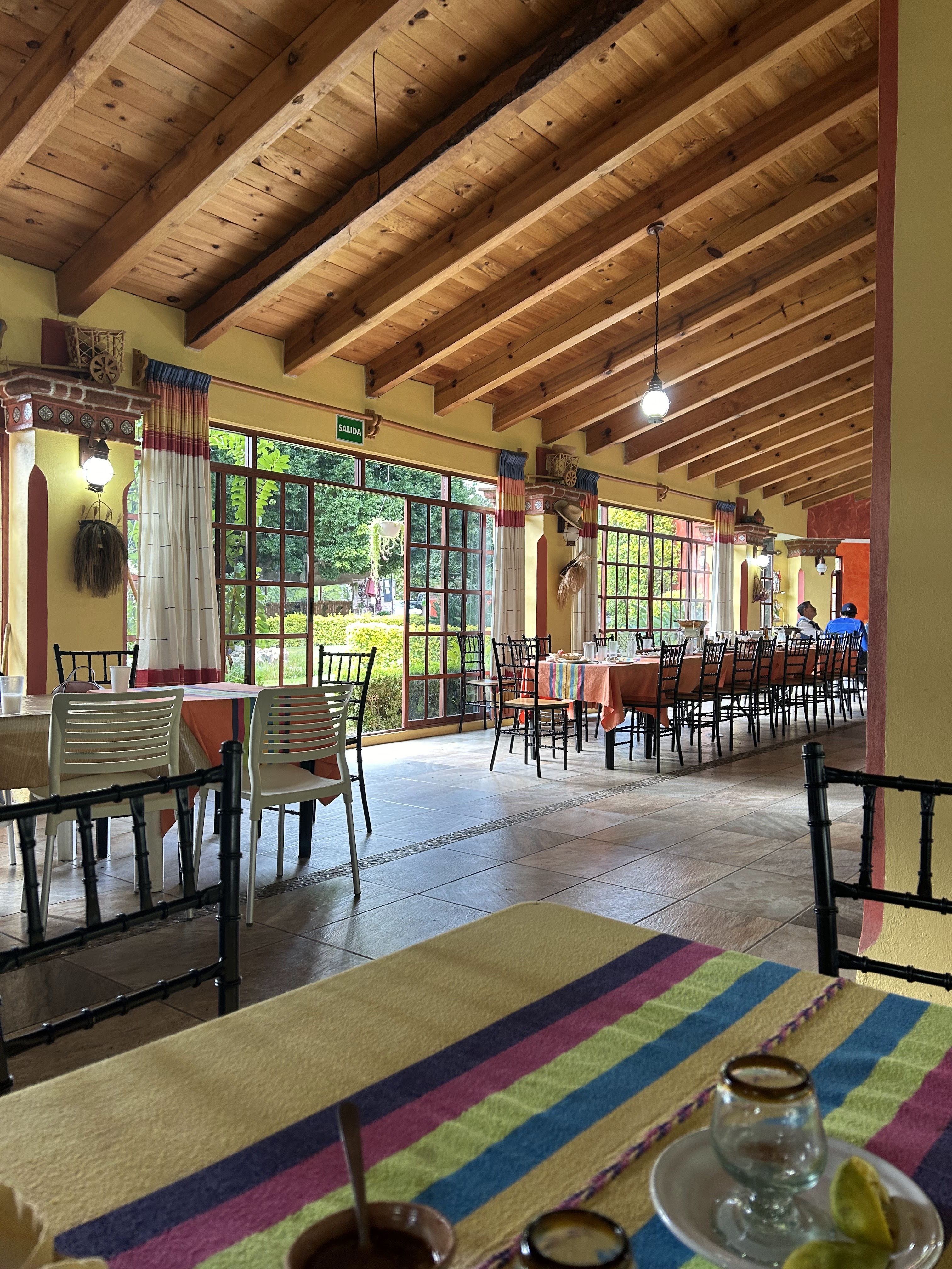 Las Brasas Restaurante Familiar image 6