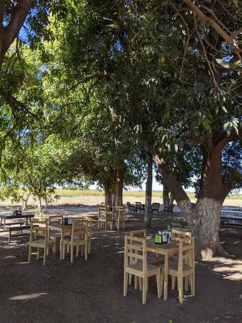 Restaurant Campestre Los Aguacates image 1