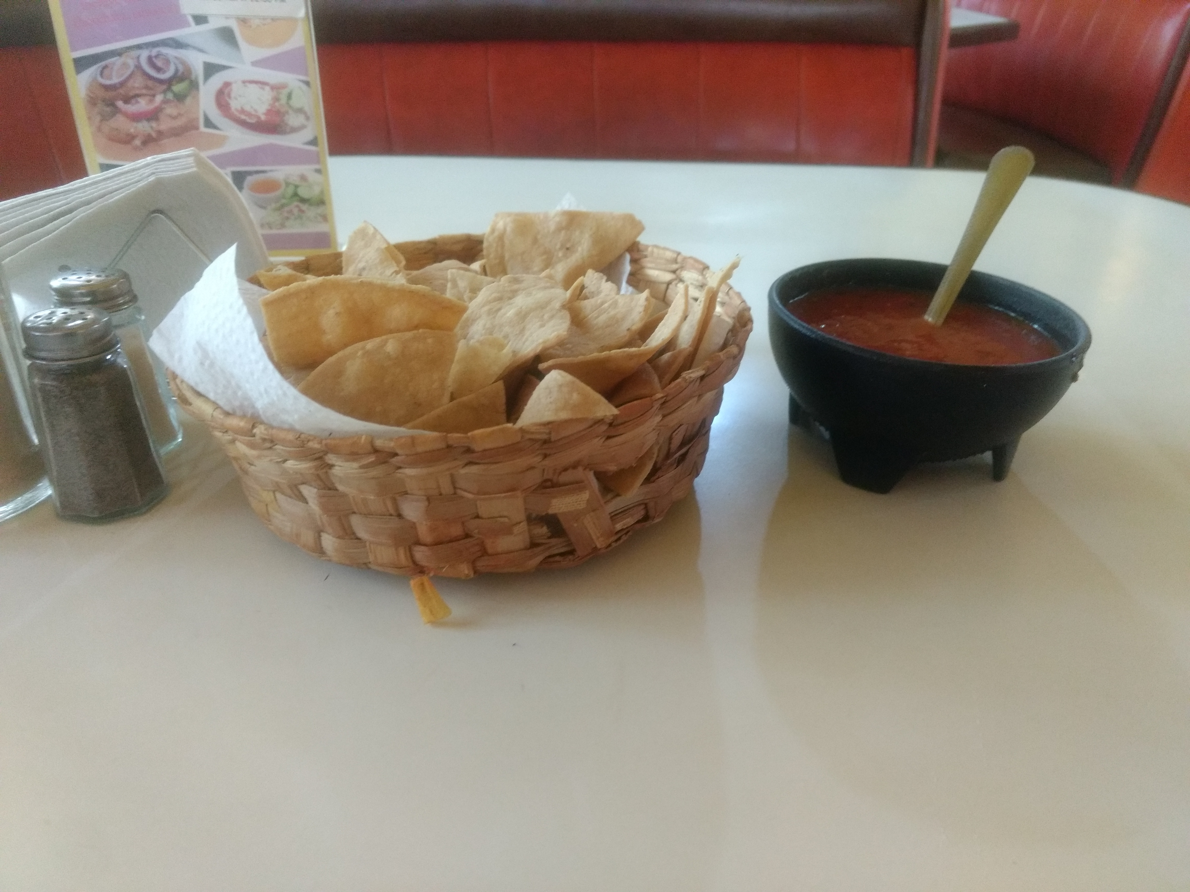 Tip's Restaurante image 5