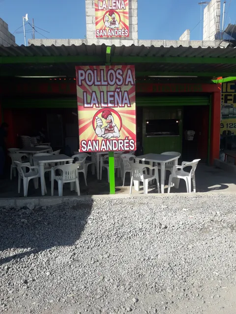 Pollos a la leña San Andrés un estilo diferente image 1