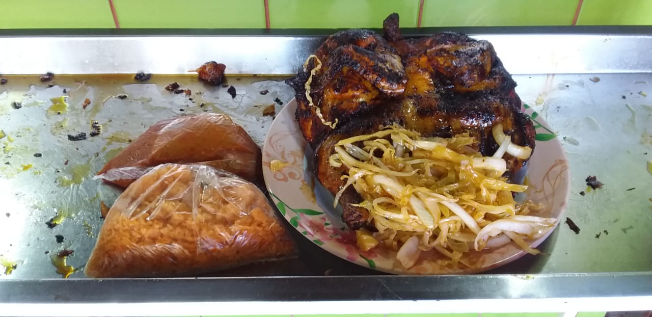 Pollos a la leña San Andrés un estilo diferente image 4