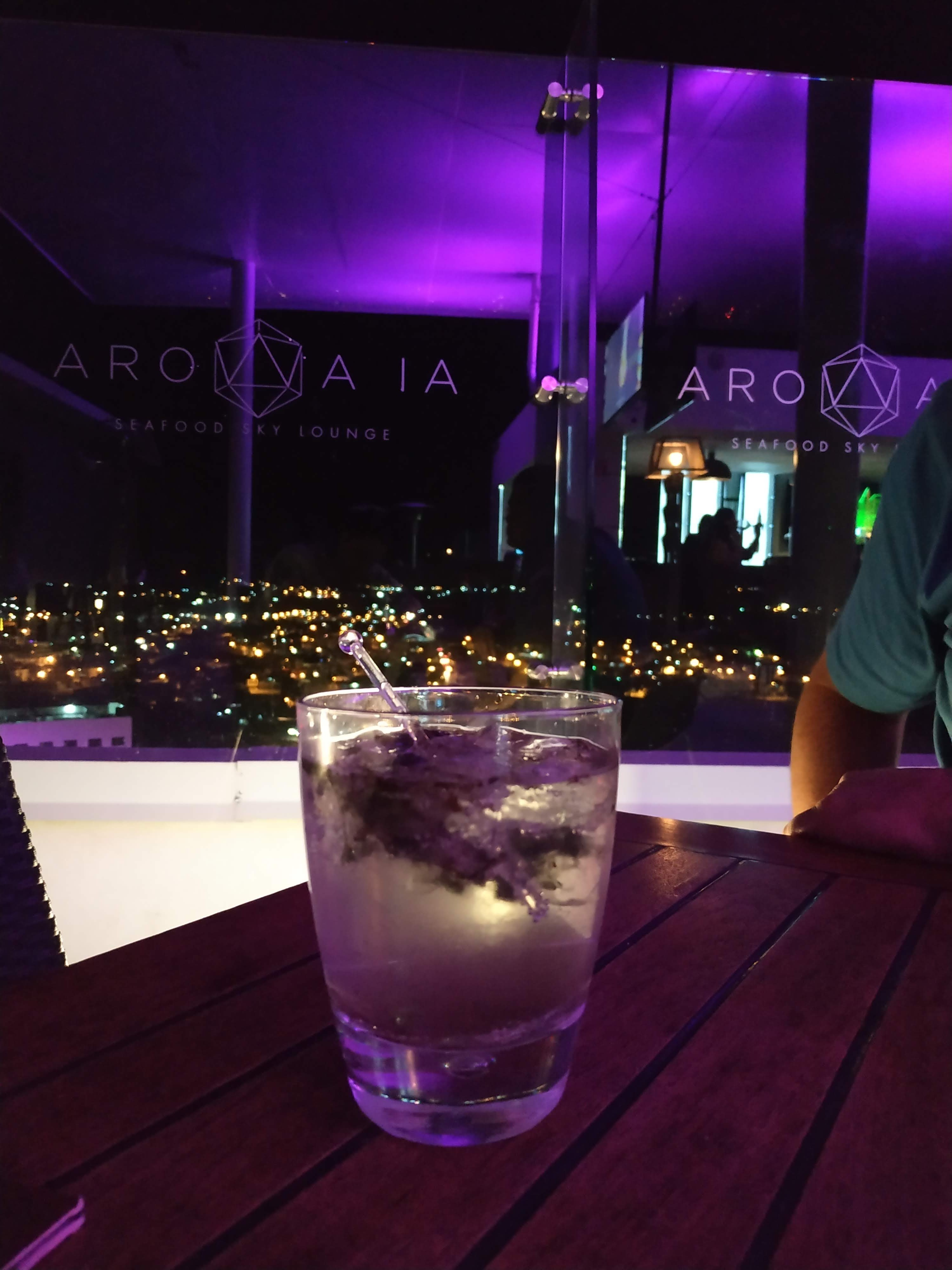 Arowana Sky Lounge image 10