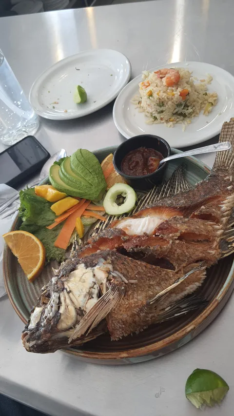 Mariscos "El rajas" image 7