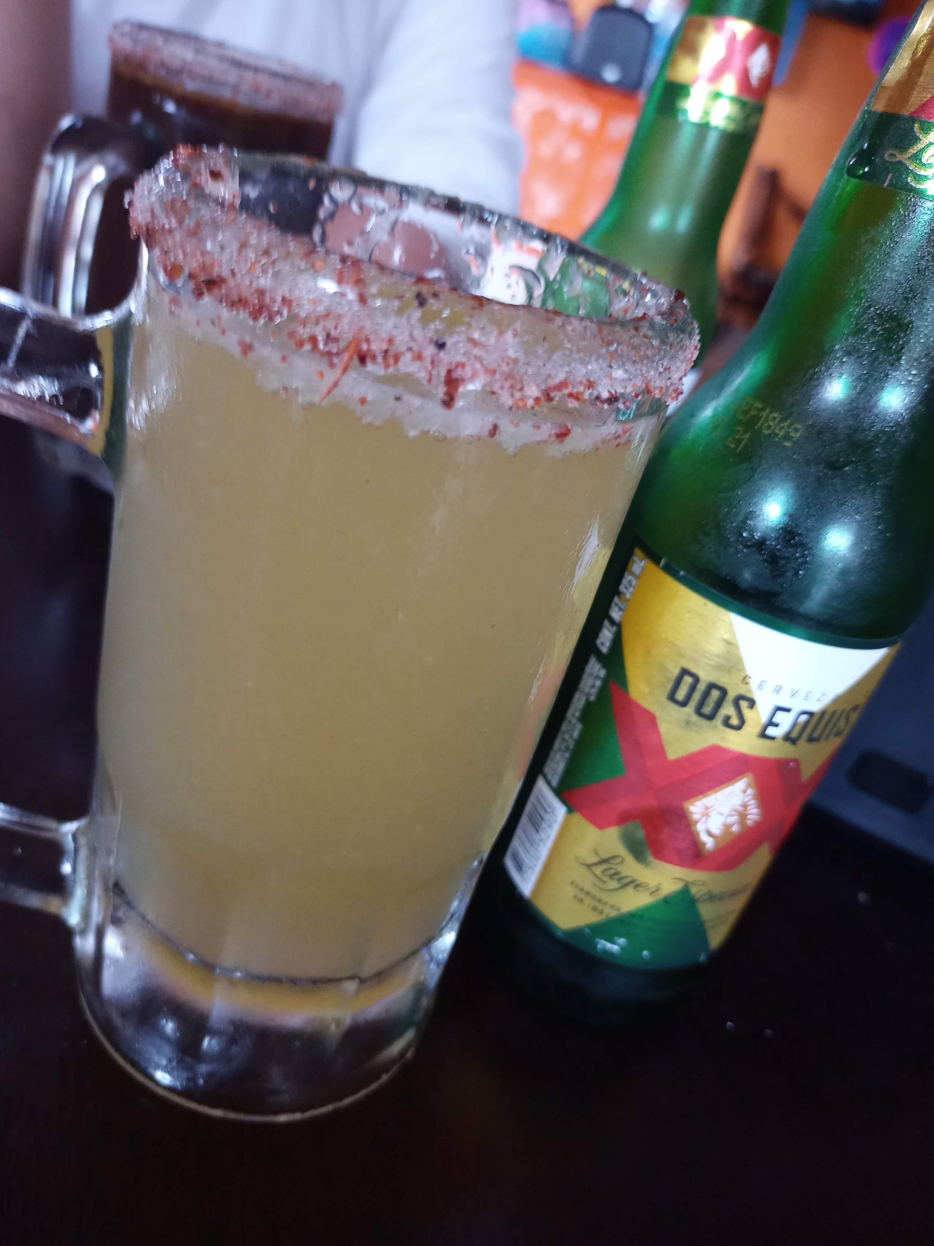 Los Caporales image 9