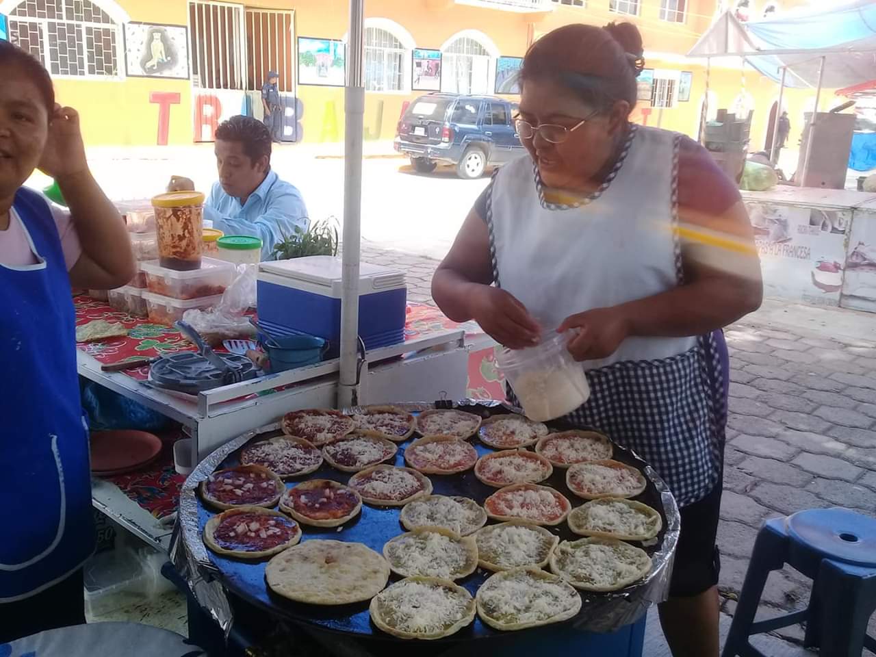 Tacos de Guisado Doña Mari image 3
