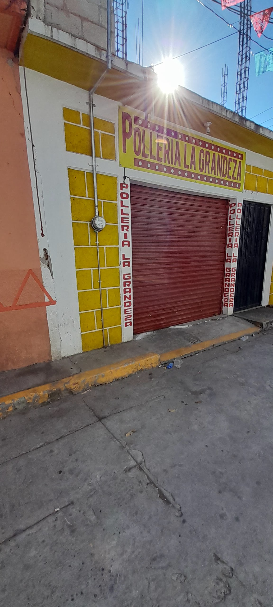POLLERIA LA GRANDEZA image 2