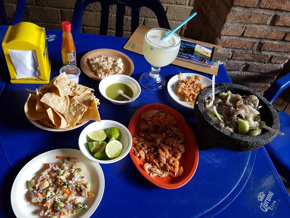 Restaurant botanero El pariente cholo image 9