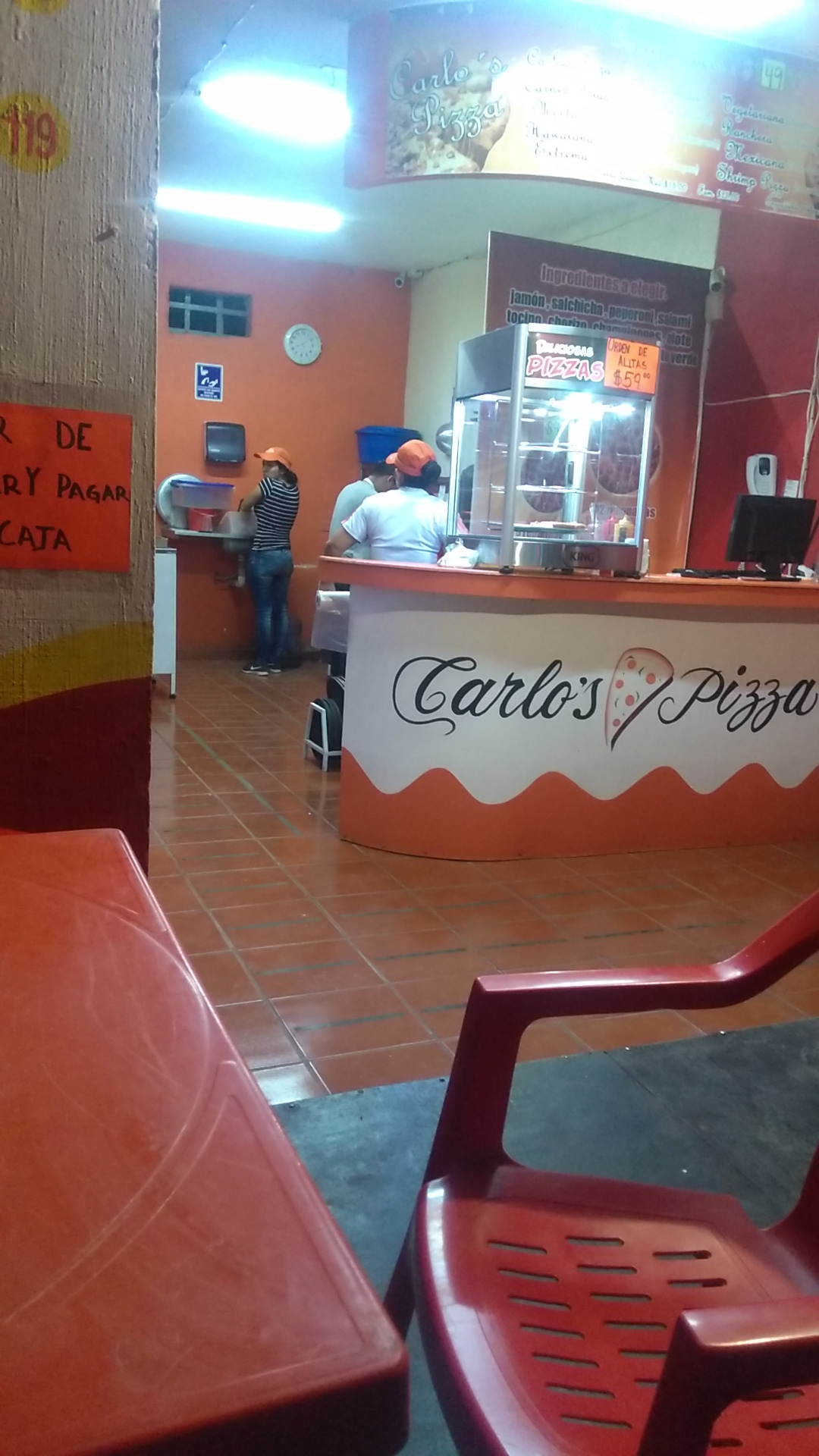 Carlos Pizza image 5