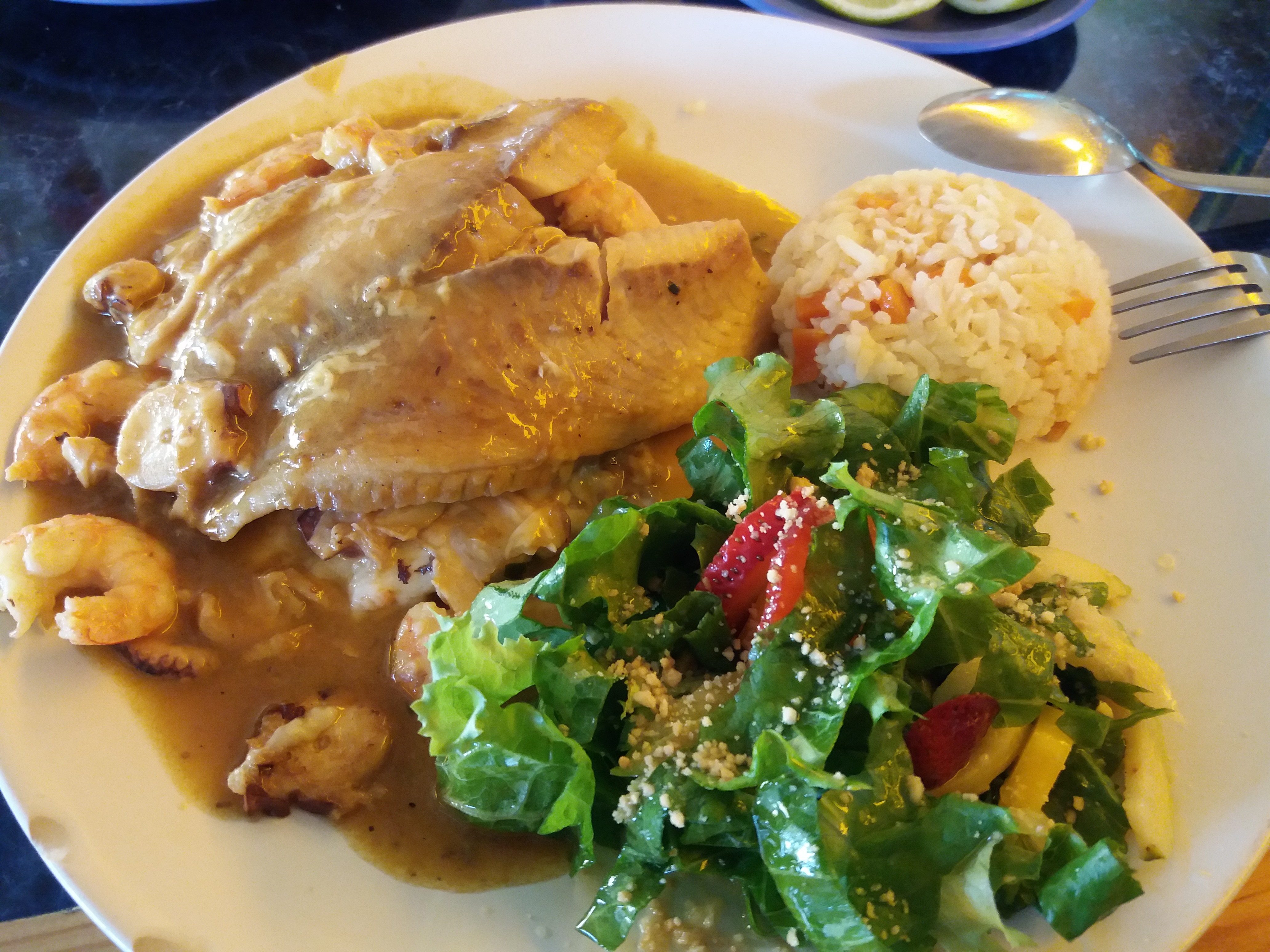 Nicos Restaurant image 6