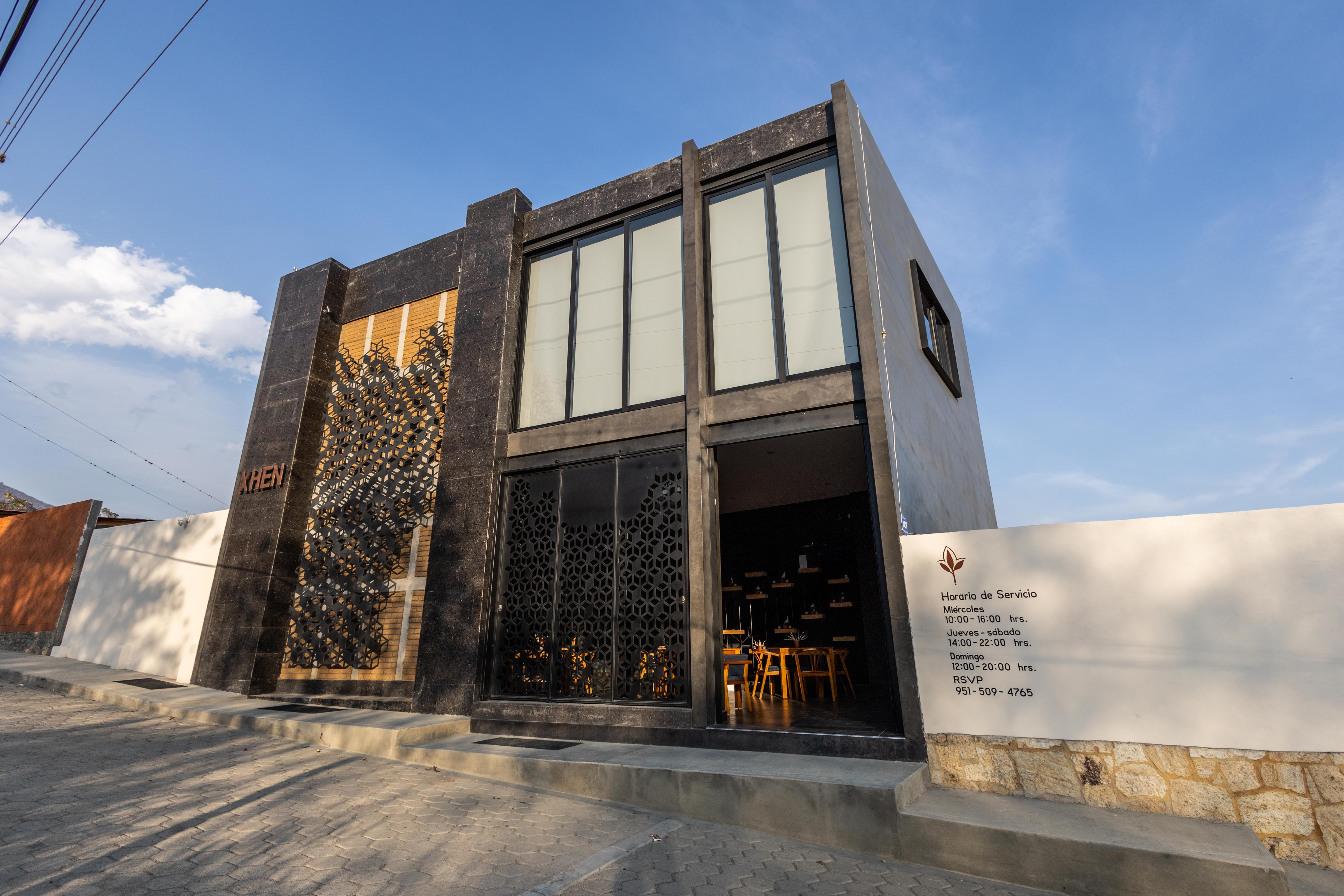 Xhen Cocina de Humo Contemporánea image 3