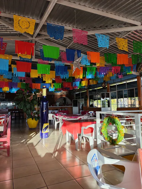 Restaurante La Perla image 7