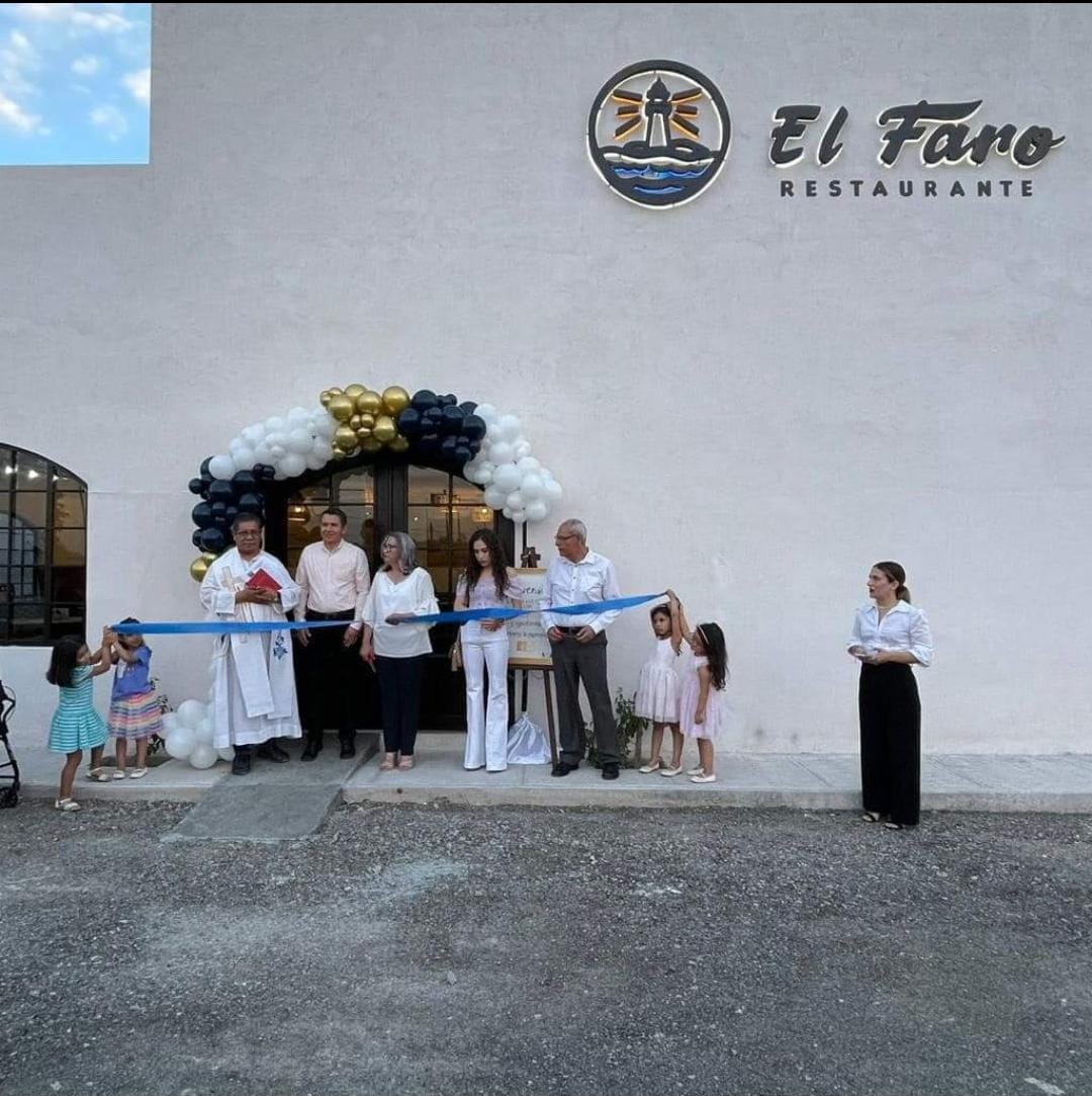 El Faro Restaurante image 4