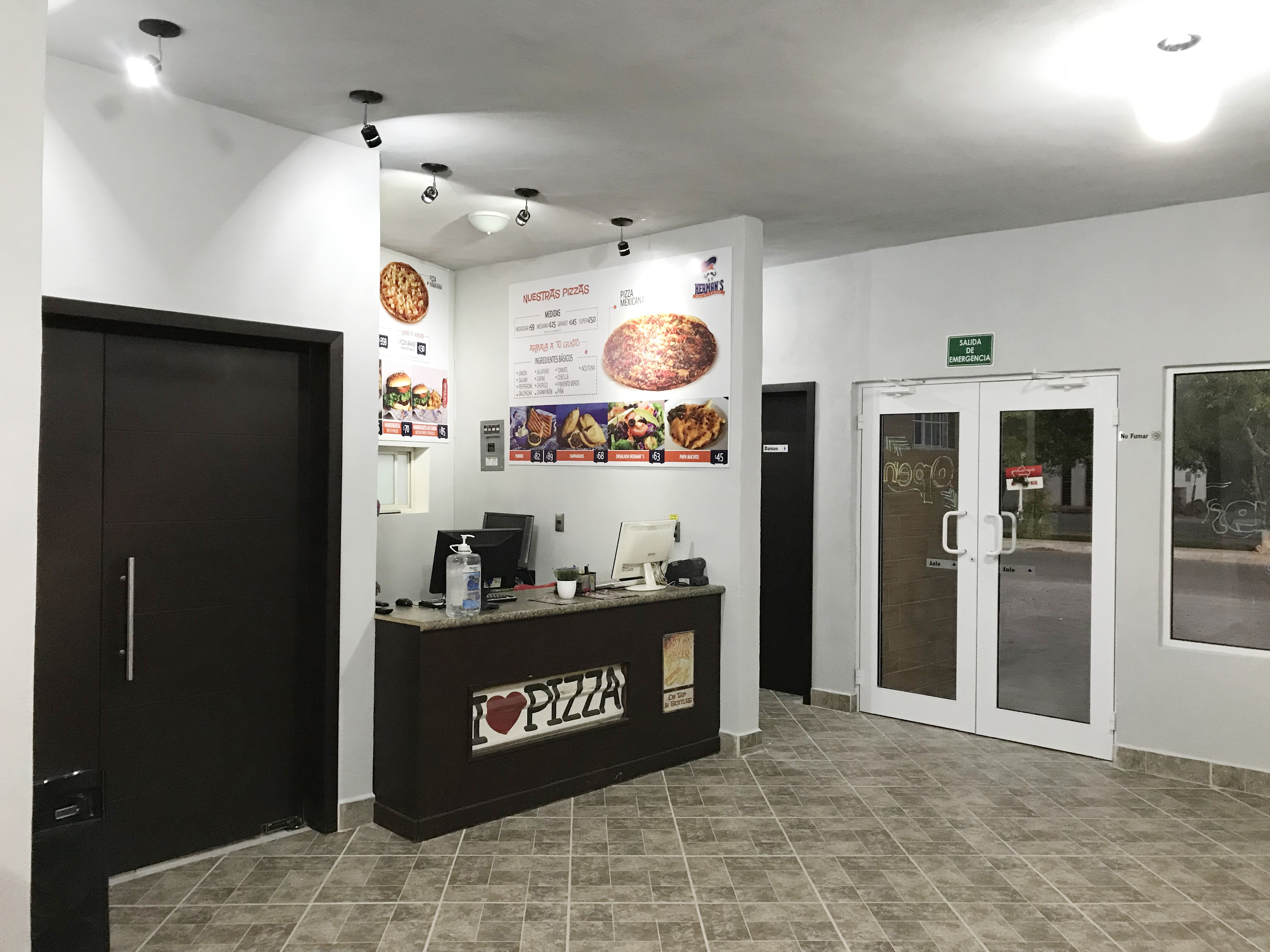 Herman's Pizza - San Buena image 7