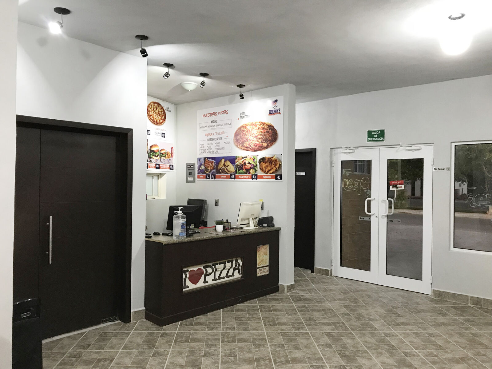 Herman's Pizza - San Buena image 7