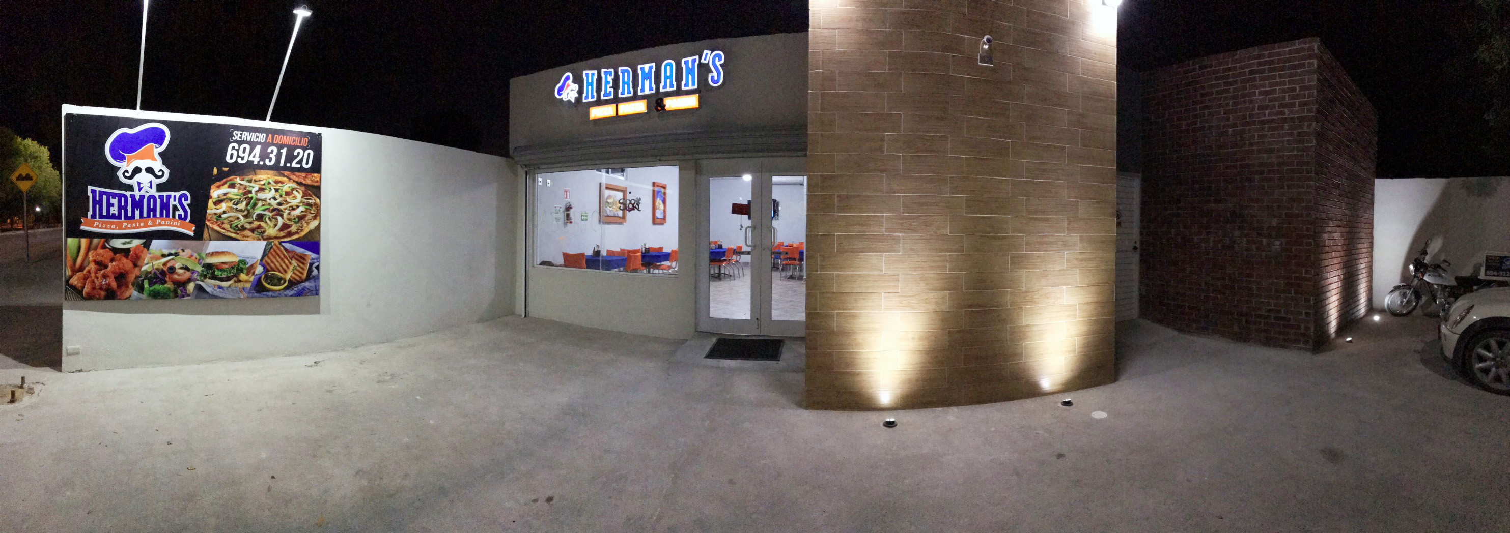 Herman's Pizza - San Buena image 9