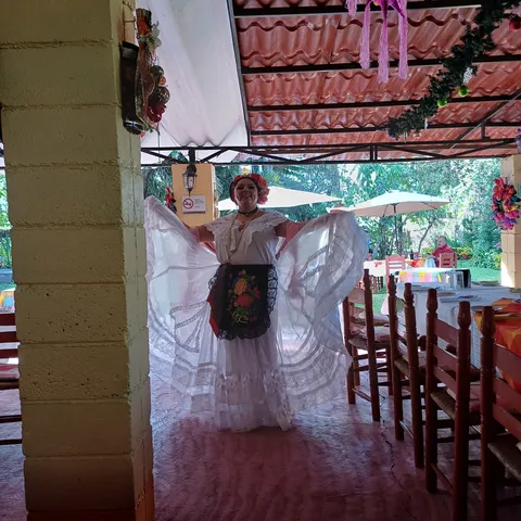 El Acuario image 4