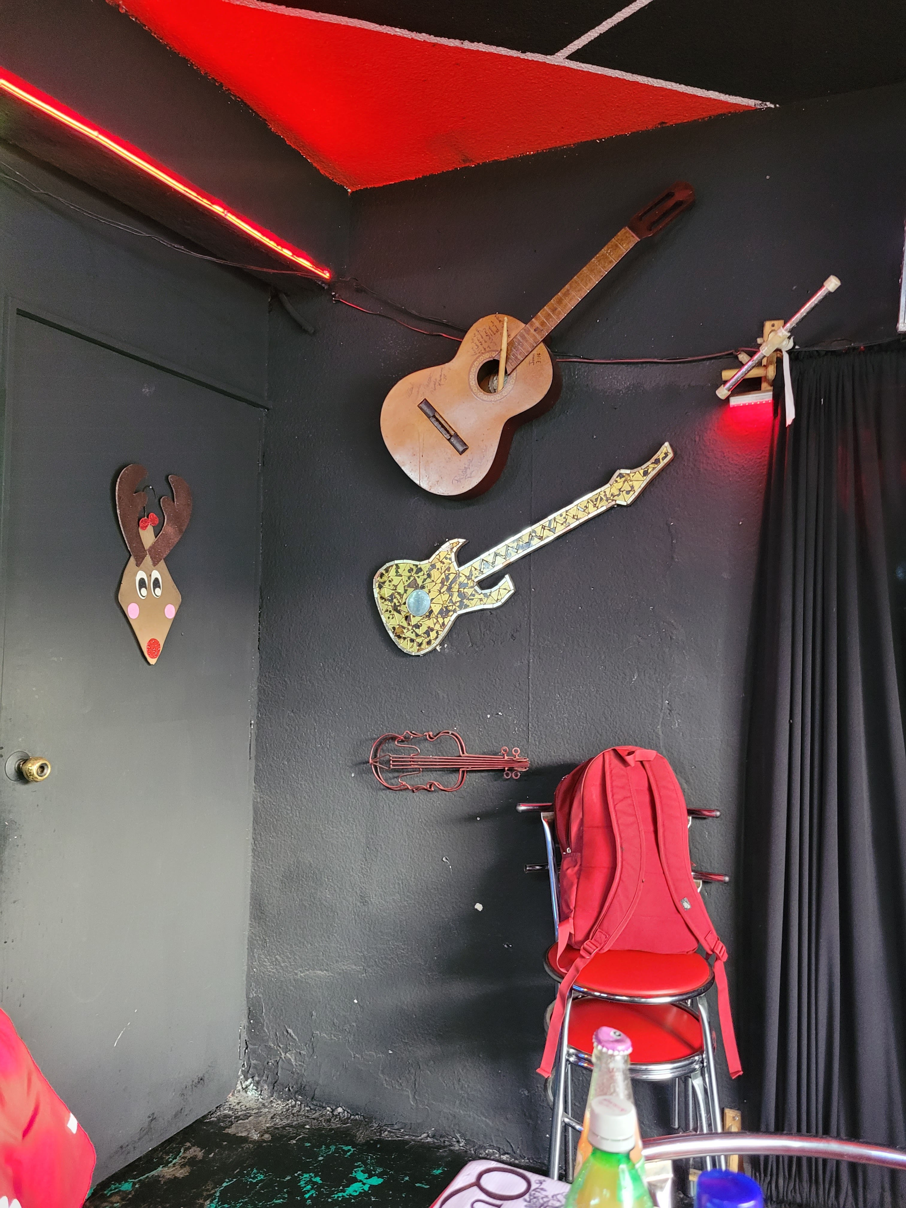 Rock Burgers image 3