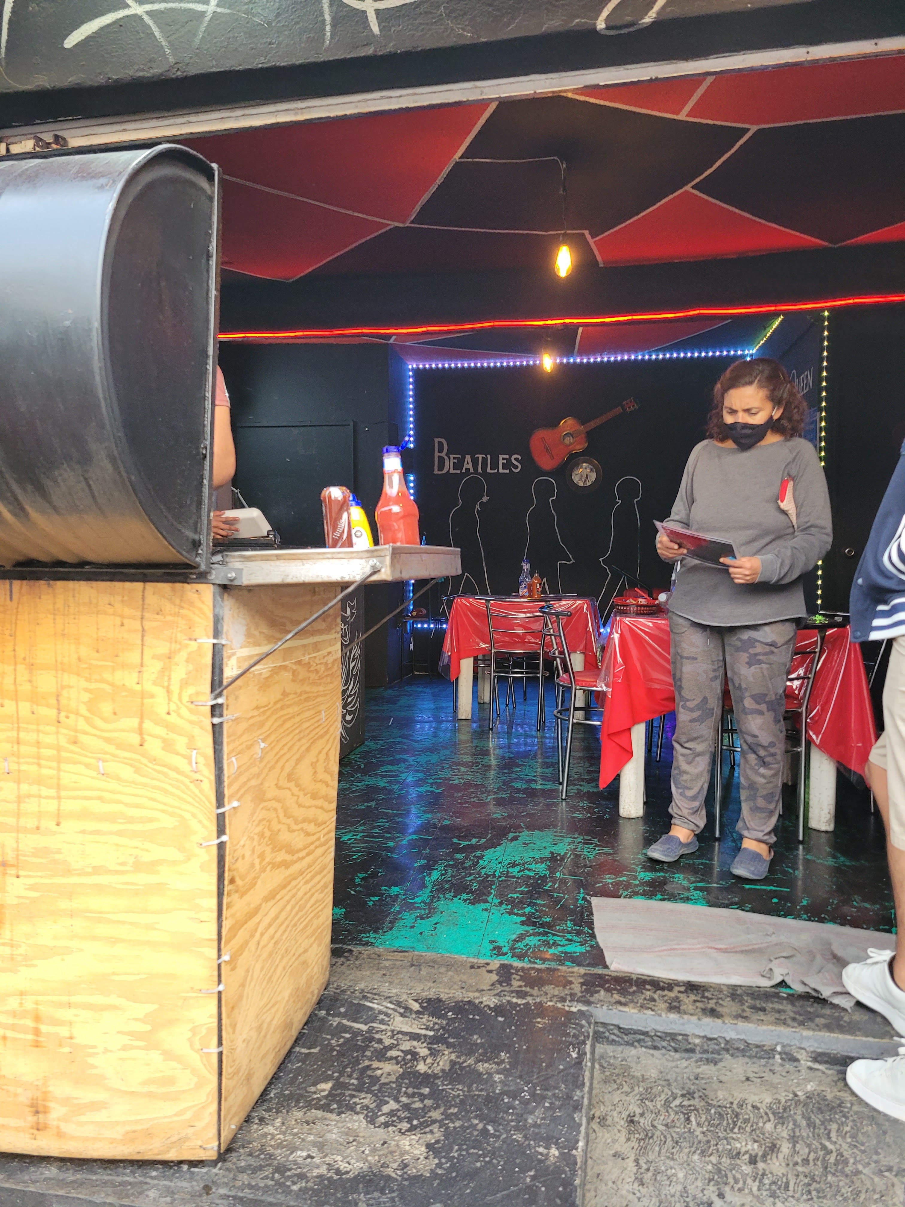 Rock Burgers image 7