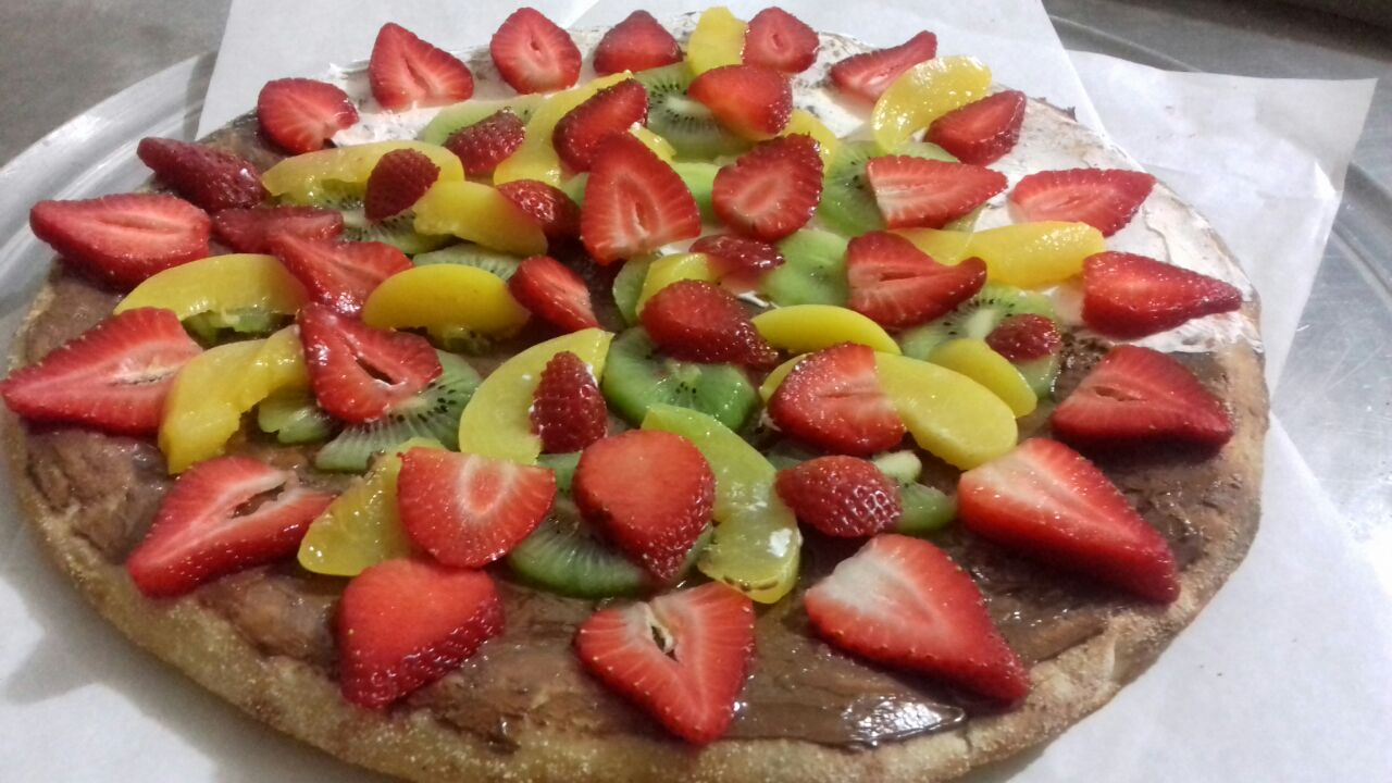 Famous Pizza image 6