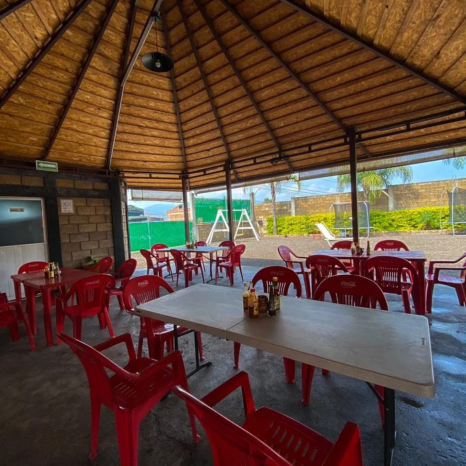 Mariscos Sofia image 1