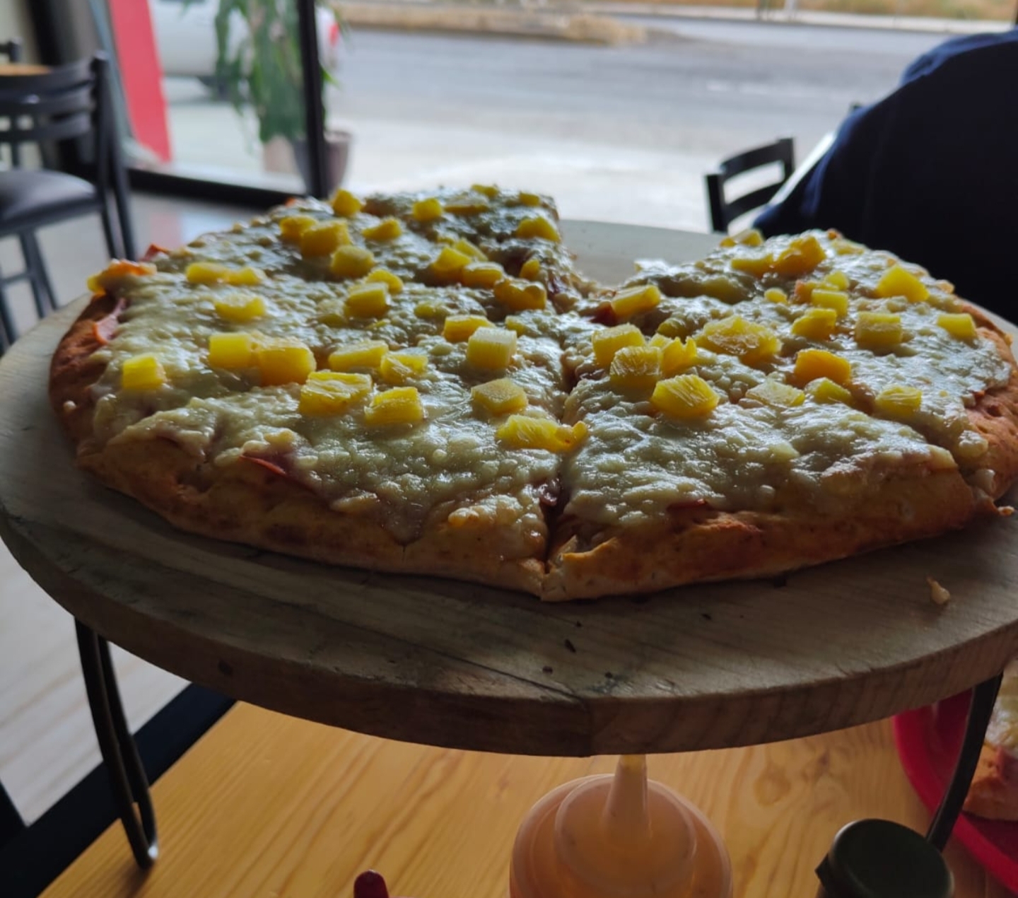 Querus Pizza image 2