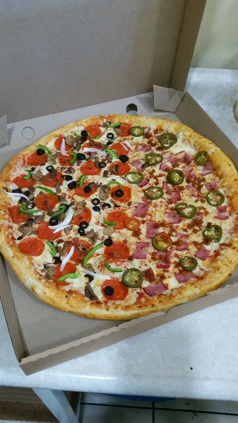PINI PIZZA V.P. image 6