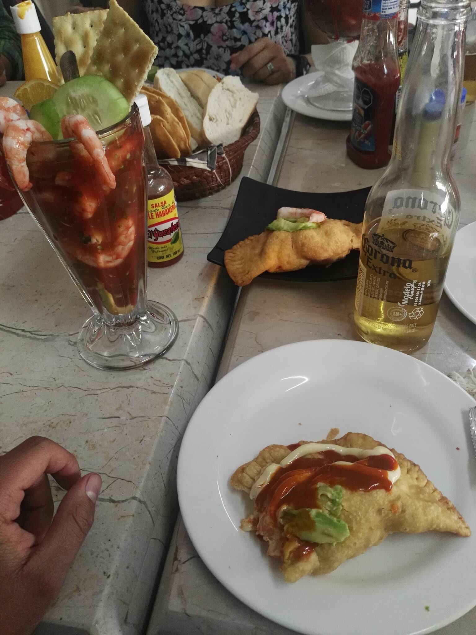 Pescados y mariscos "Reyes" image 3