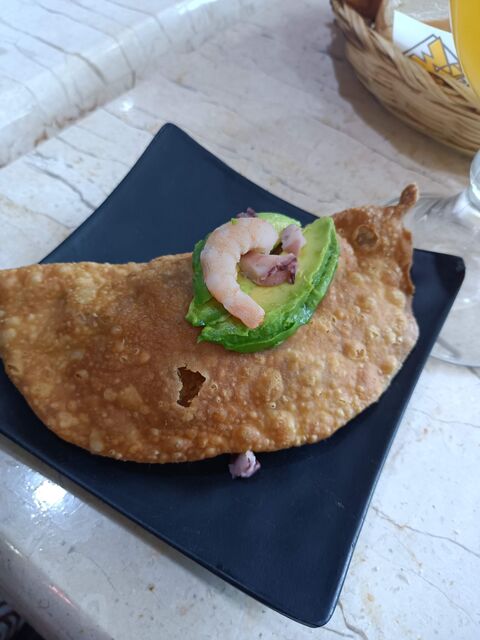 Pescados y mariscos "Reyes" image 4