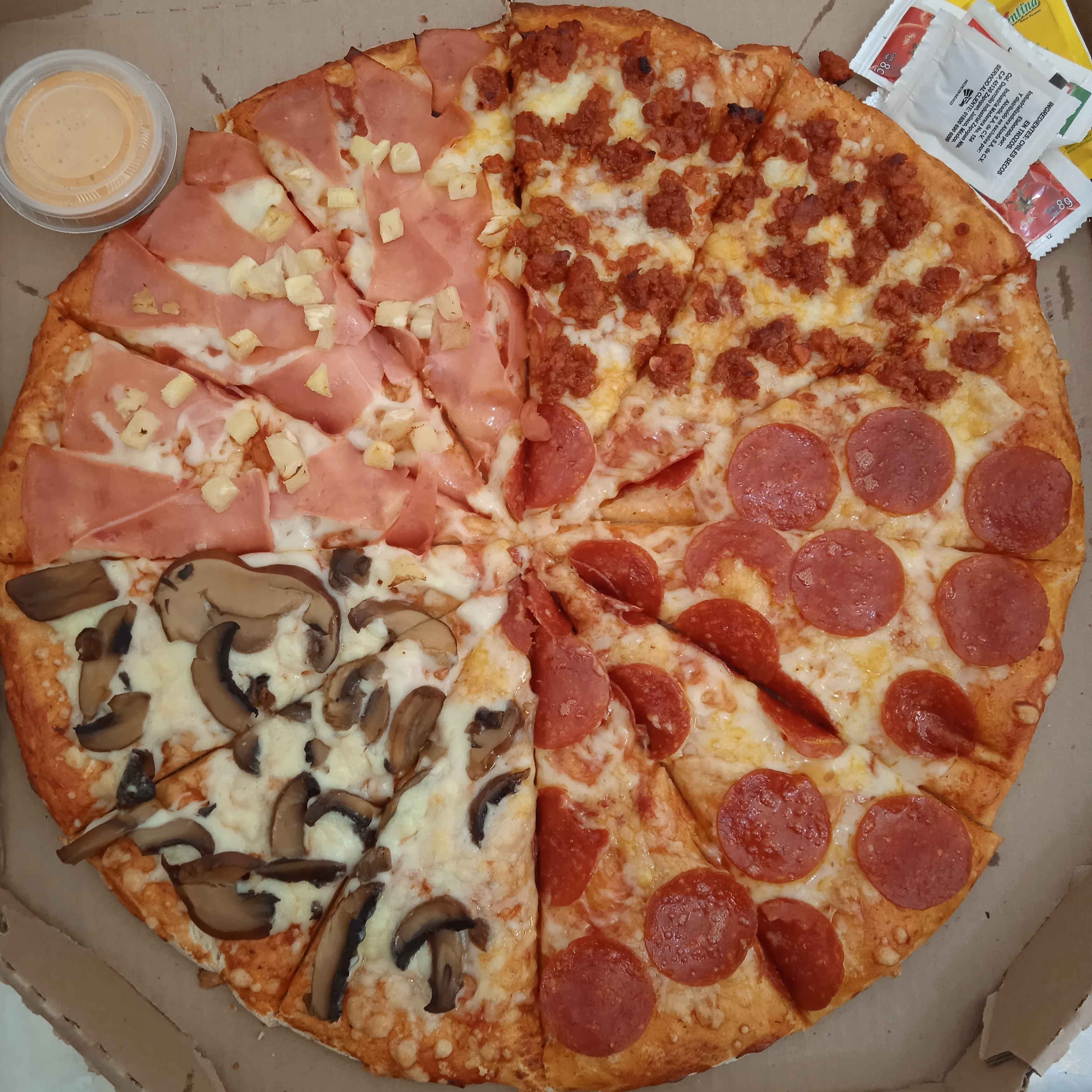 Pizzería Fuentes image 10