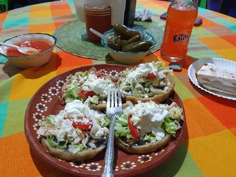 Cenaduria Karla image 1