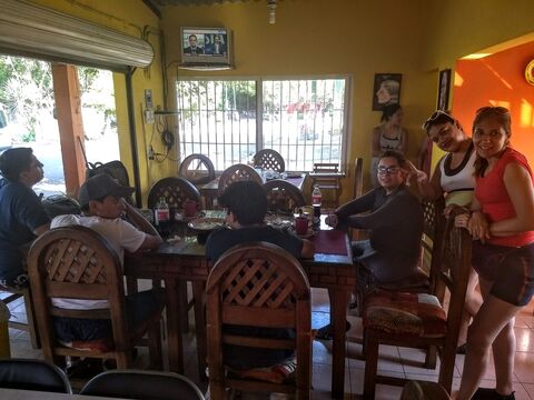 La Villa Restaurant image 7