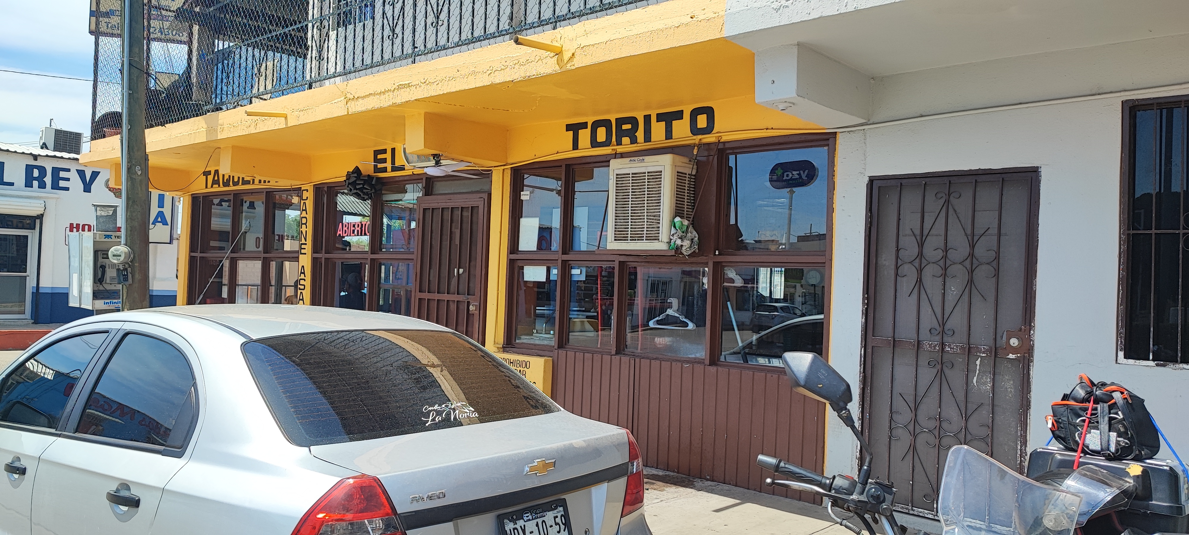 Taqueria El Torito image 3