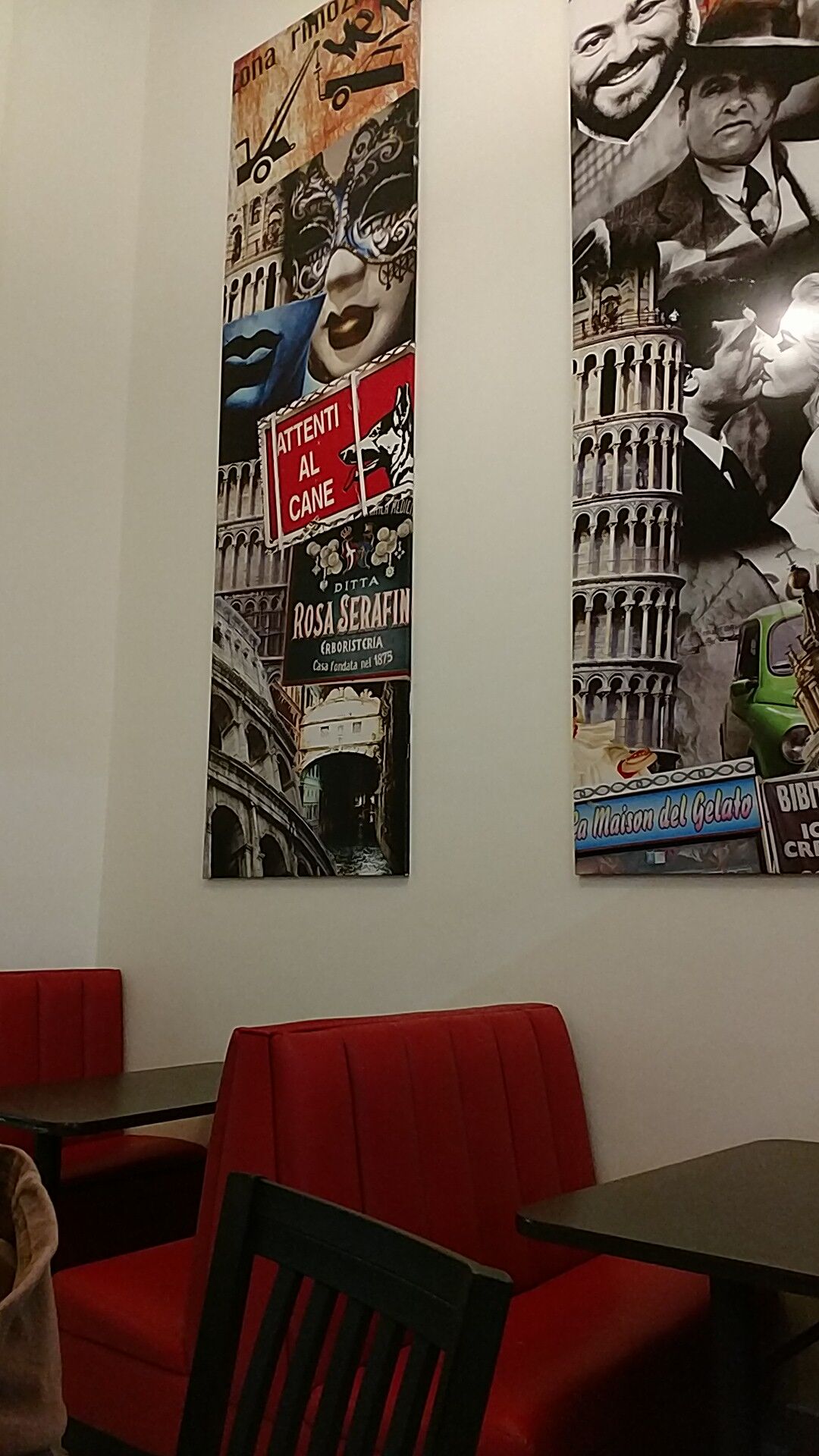 Macarroni Ristorante Pizzeria image 3