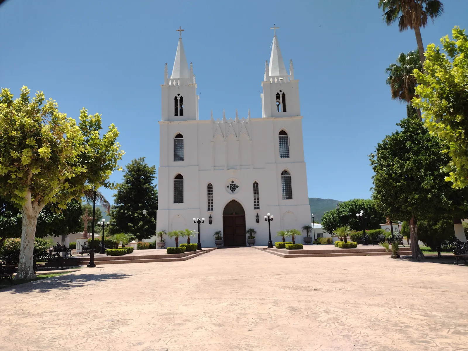 La Carreta image 9