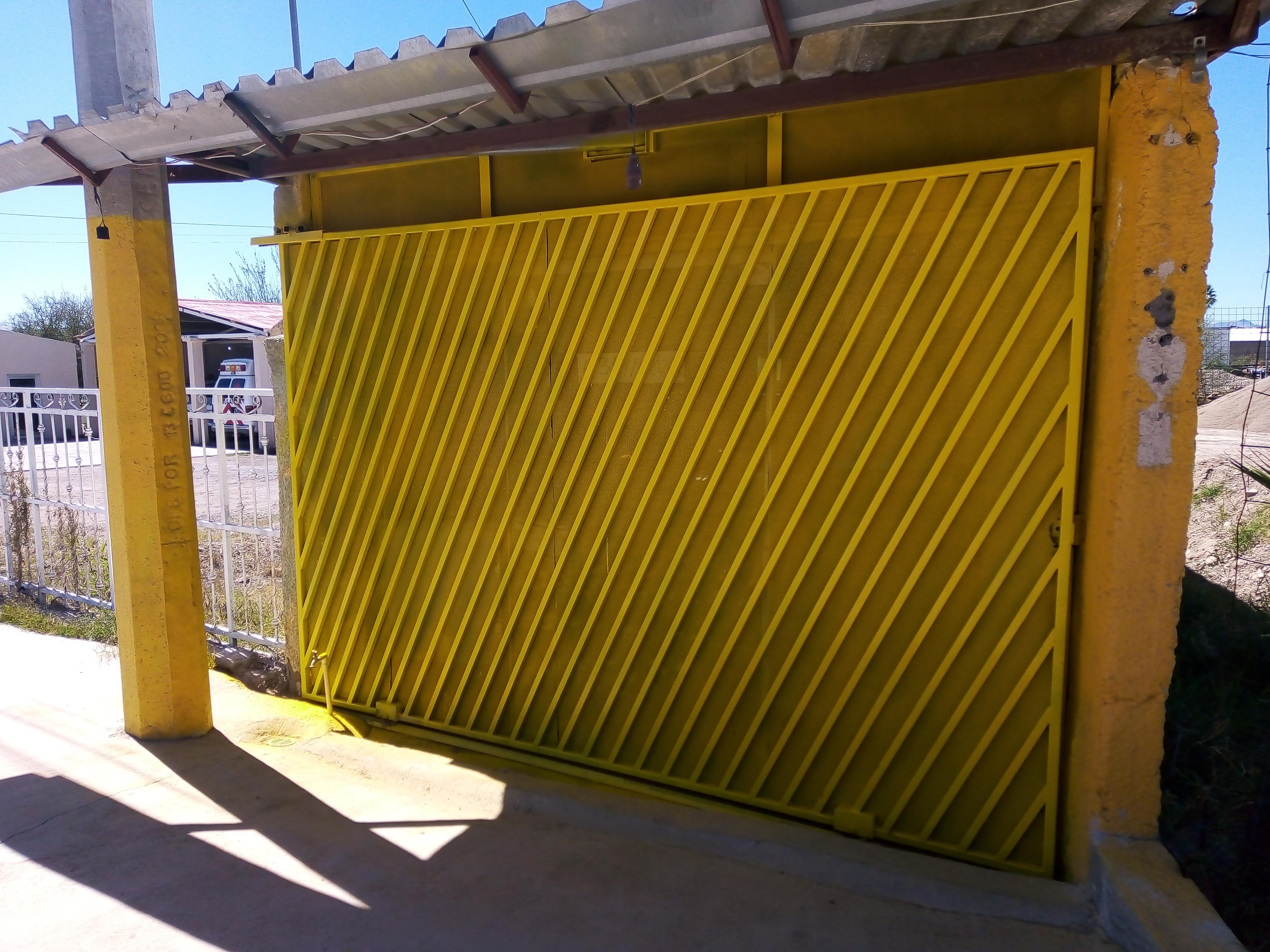 Carnitas Robles image 2