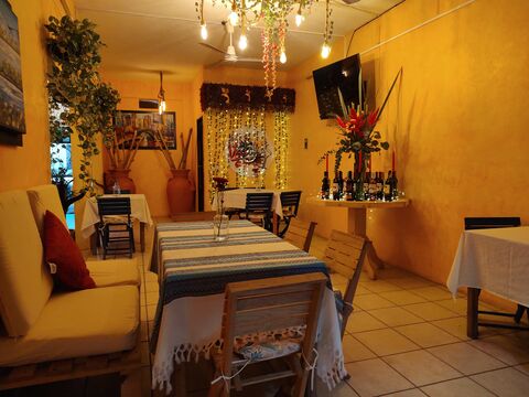 RESTAURANT & BAR VALDO'S image 1