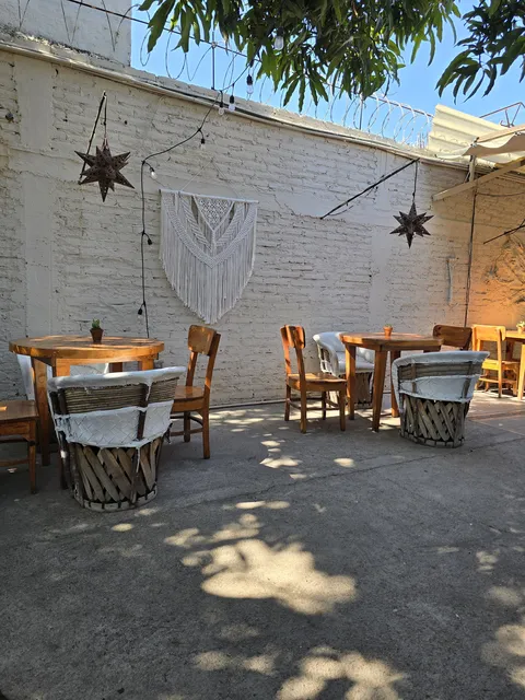 Mango Café image 1