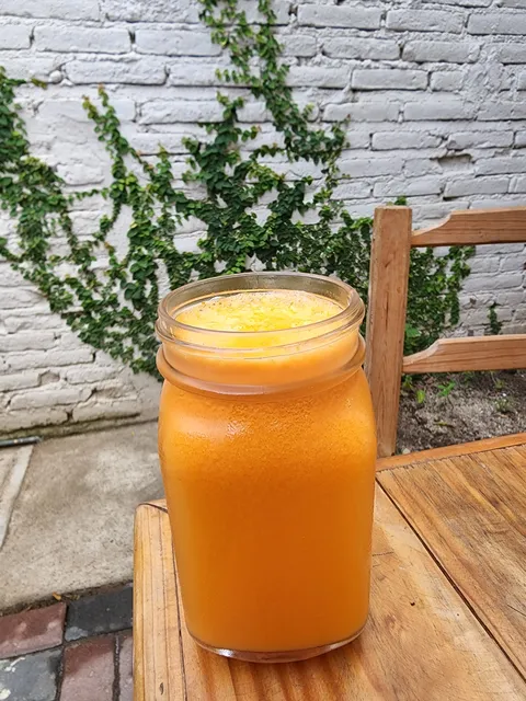 Mango Café image 2