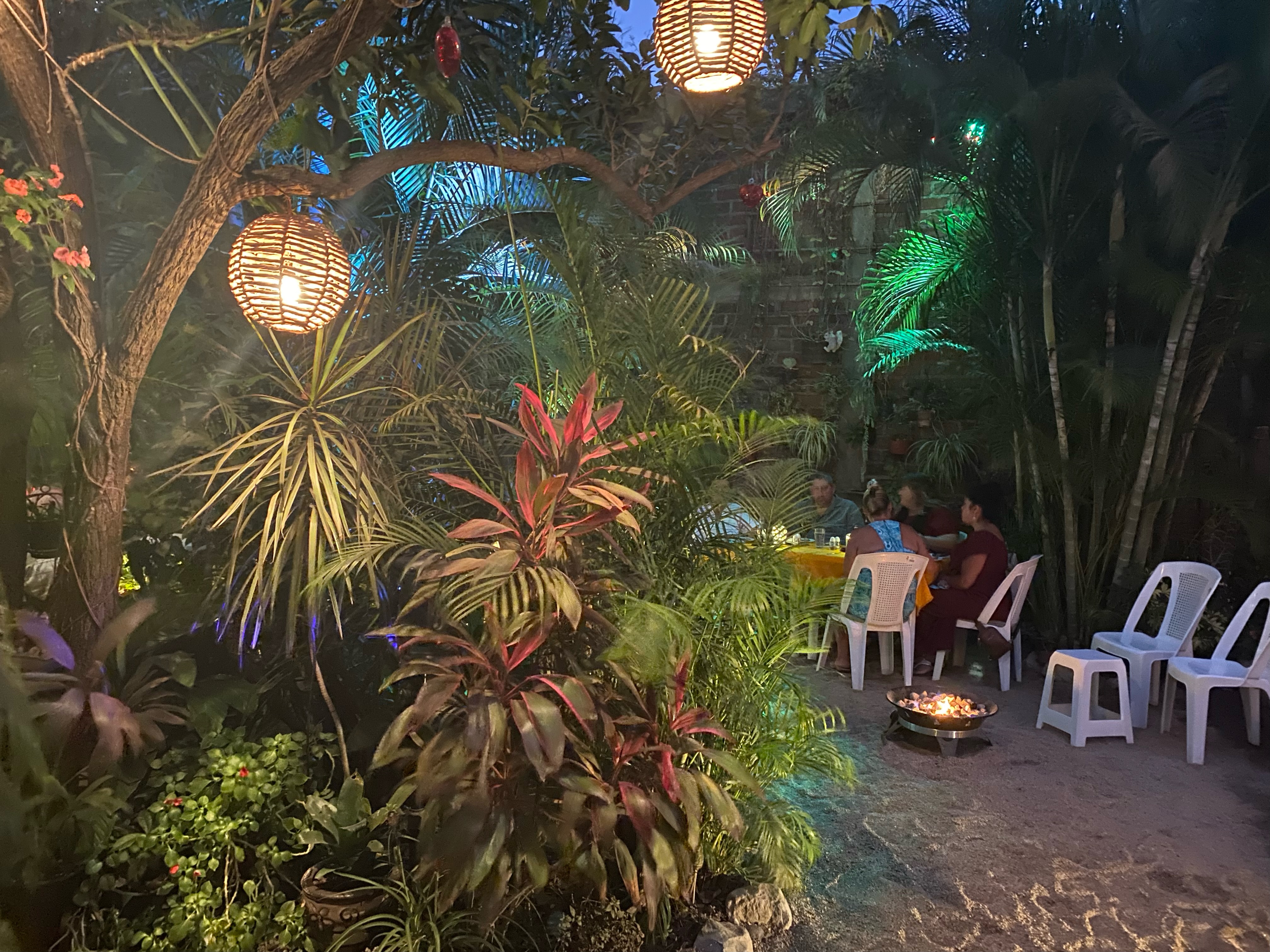 Barra Galeria de Arte & Restaurant image 3