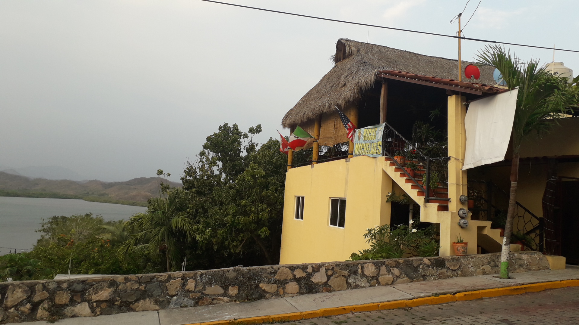 The View Restaurant image 5