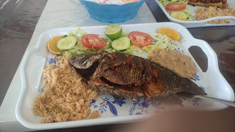 Restaurant y Marisquería Kenia image 2