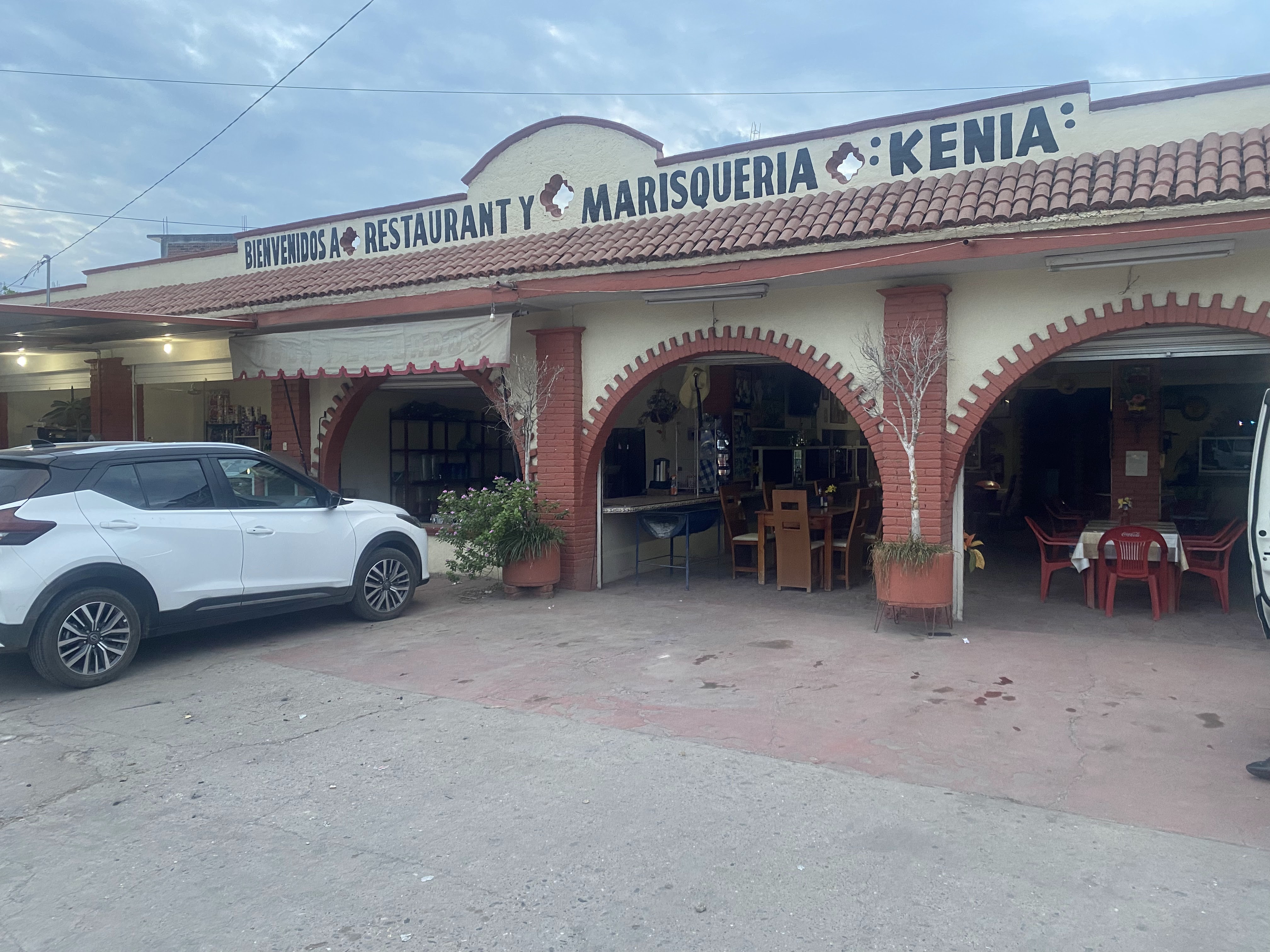 Restaurant y Marisquería Kenia image 3