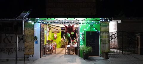LOS GIRASOLES image 1