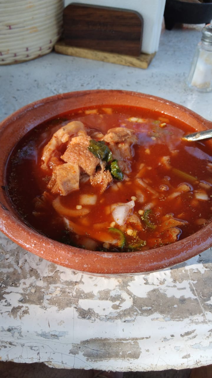 RESTAURANT Y MARISQUERIA "La Parota" image 6