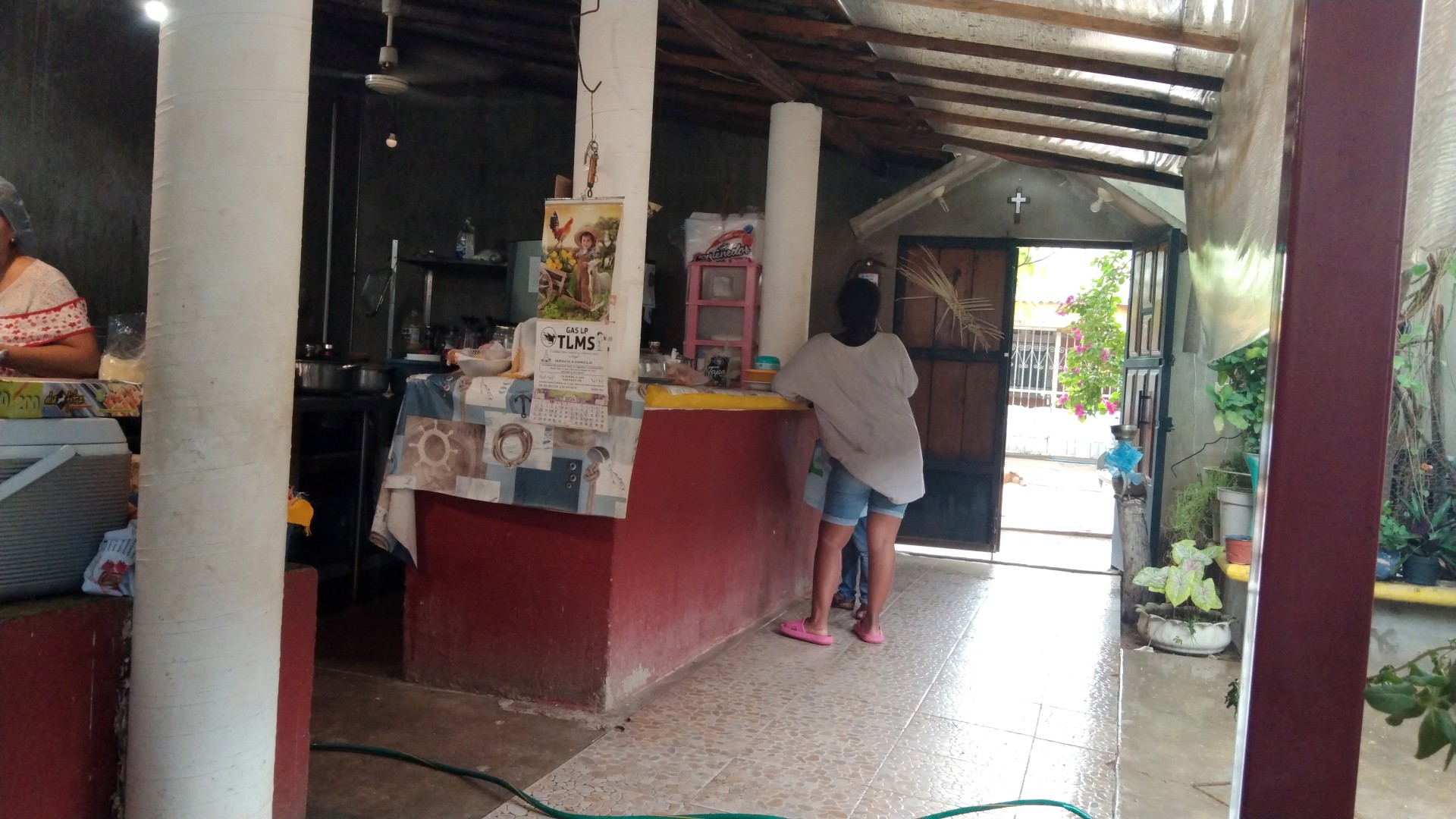 Comedor comunitario image 6