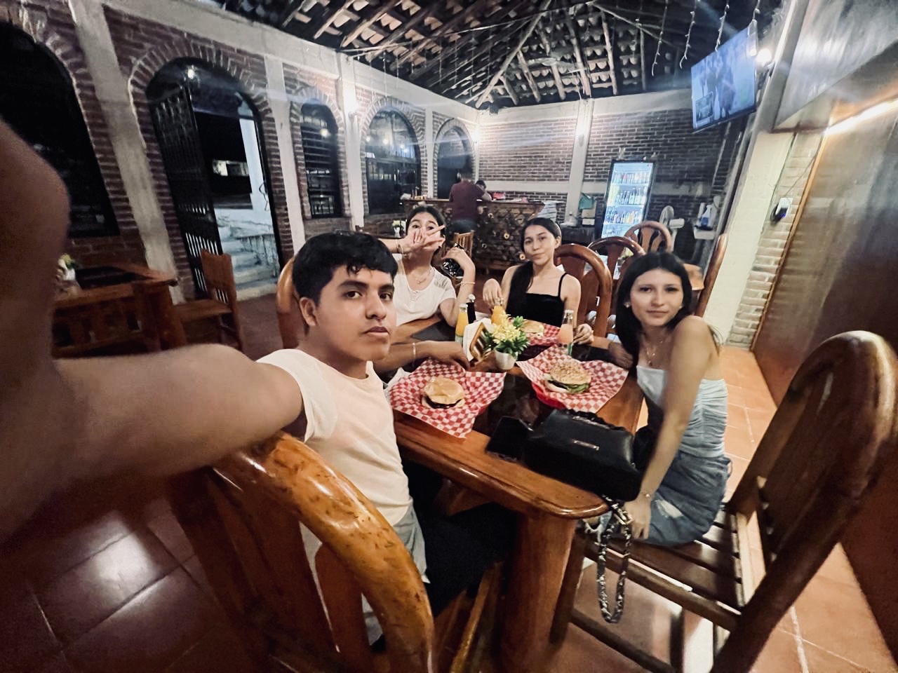 Bby's Burger image 3