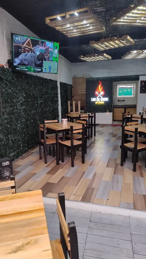 Los de Asada image 3